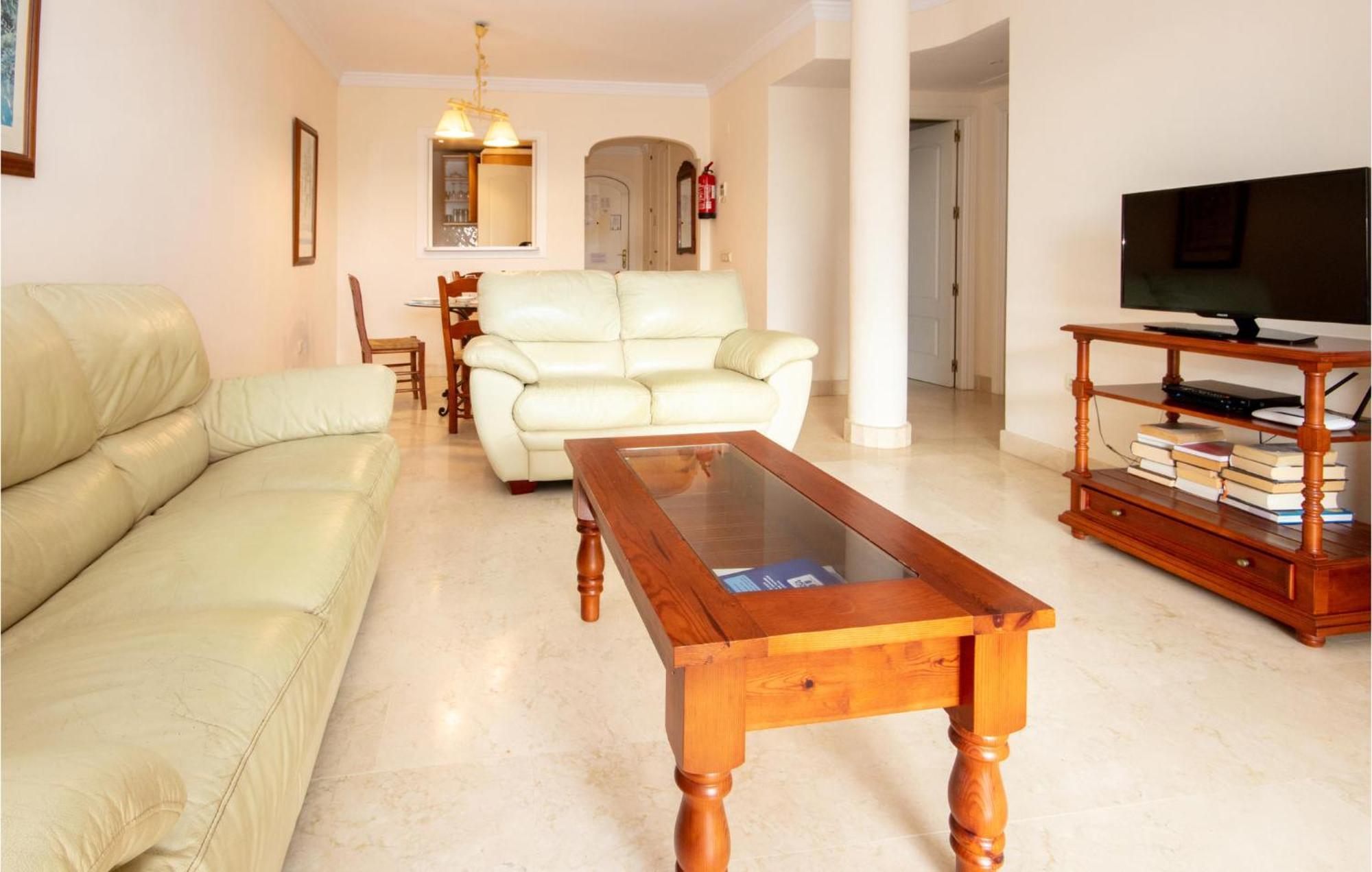 Beautiful Apartment In Marbella-Elviria Extérieur photo